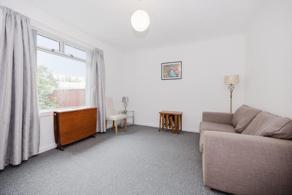 Main image of property: 0532L Duddingston Park South, Edinburgh, EH15 3LJ