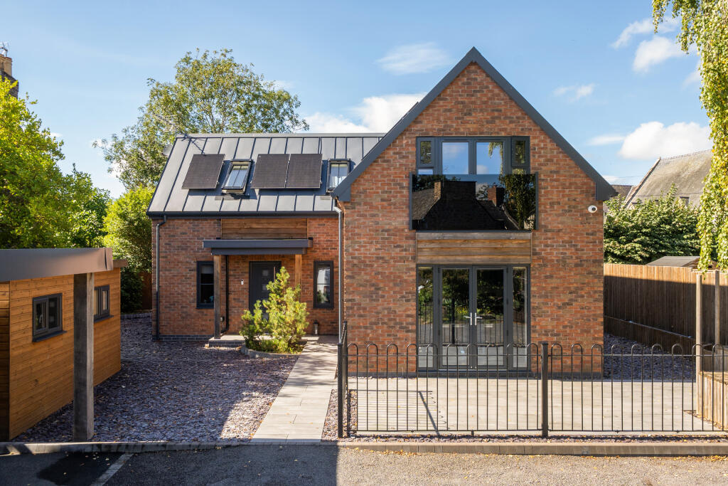 Main image of property: 7 Penson Walls, Park Avenue, Oswestry, Shropshire