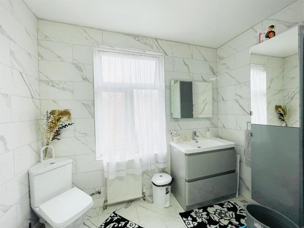 Main image of property: three bedroom property for sale in Thackeray Avenue, London