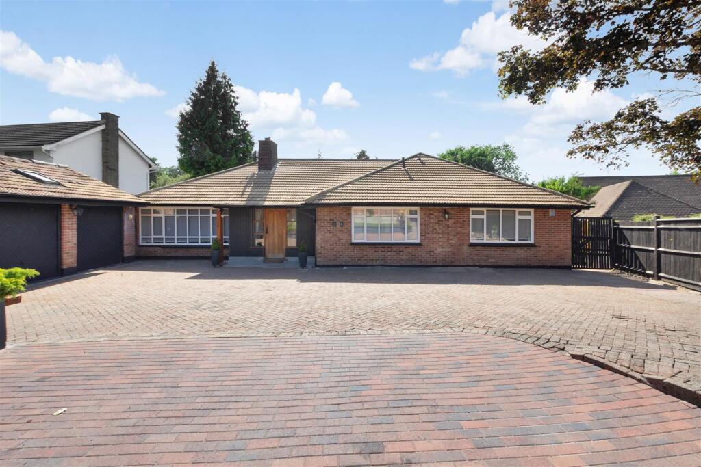 Main image of property: Leaves Green Road, Keston