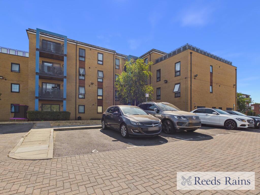 Main image of property: Rainham Road South, Dagenham, RM10