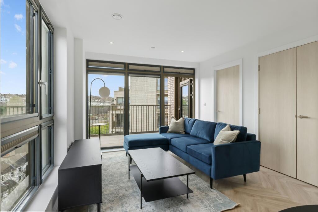 Main image of property: Wellesbourne - Preston Park BN1