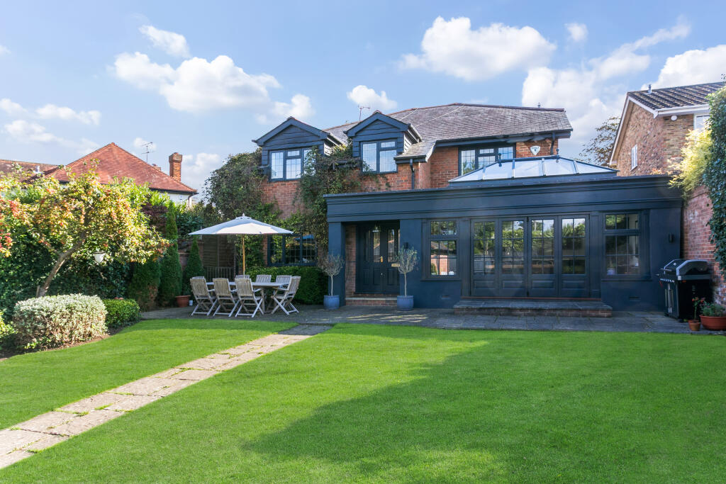 Main image of property: Elm Grove, Maidenhead, SL6