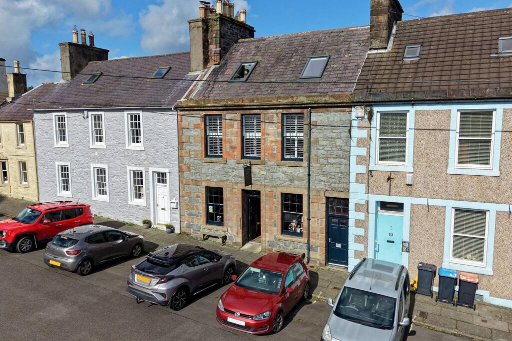 Main image of property: The Beltie Flat and Books & Bakes, 6 Bank Street, Wigtown, DG8 9HP