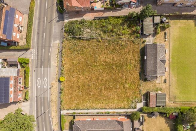 Land Near Village Hall (Mareham-Le-Fen)-8