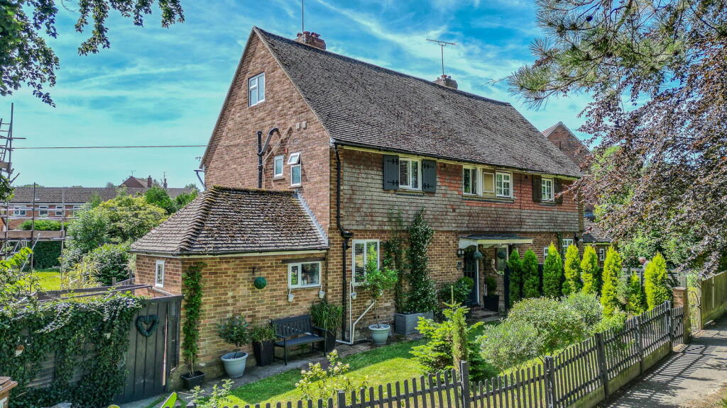 Main image of property: Park Cottages, Hawkhurst
