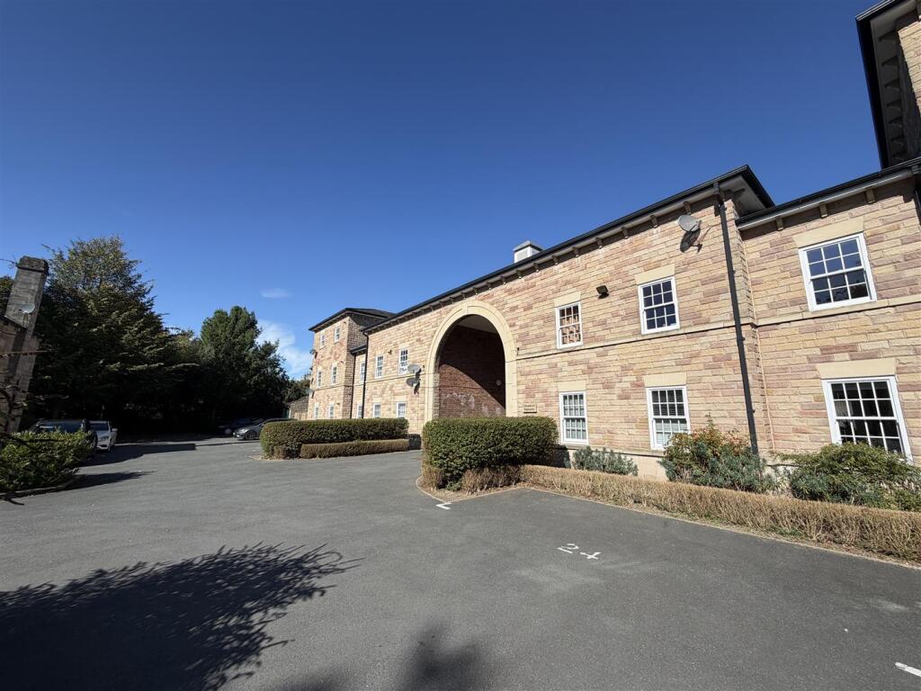 Main image of property: Chancel Square, Meanwood, Leeds