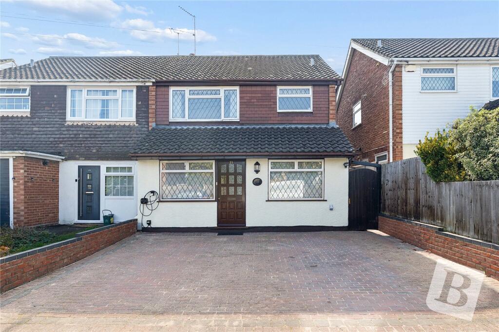 Main image of property: Kingley Close, Wickford, Essex, SS12