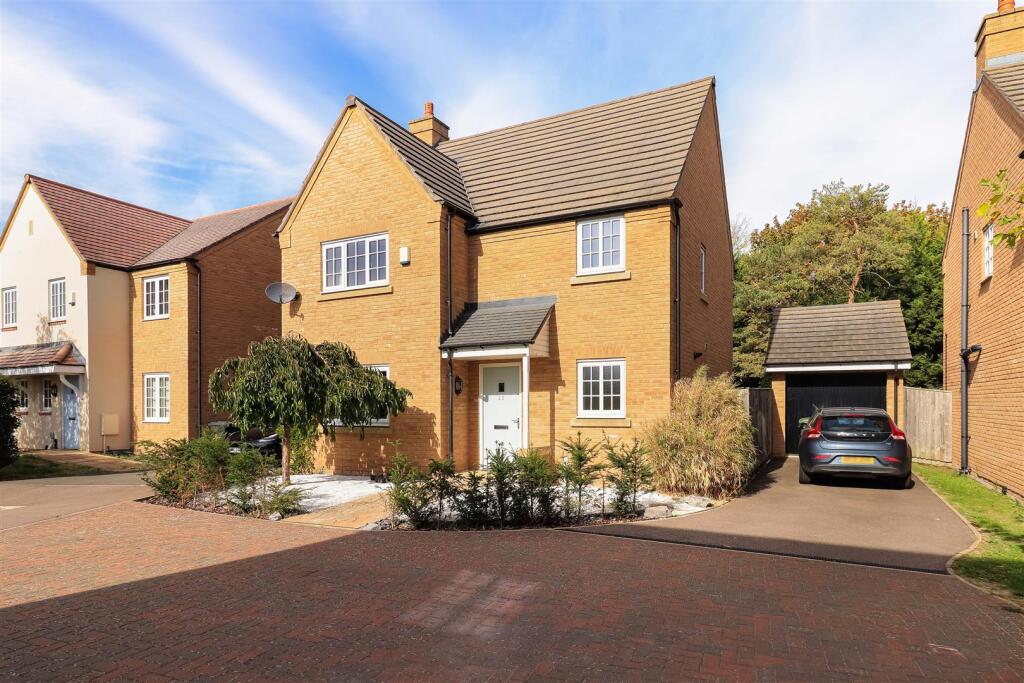 Main image of property: Wheatsheaf Way, Waterbeach, Cambridge