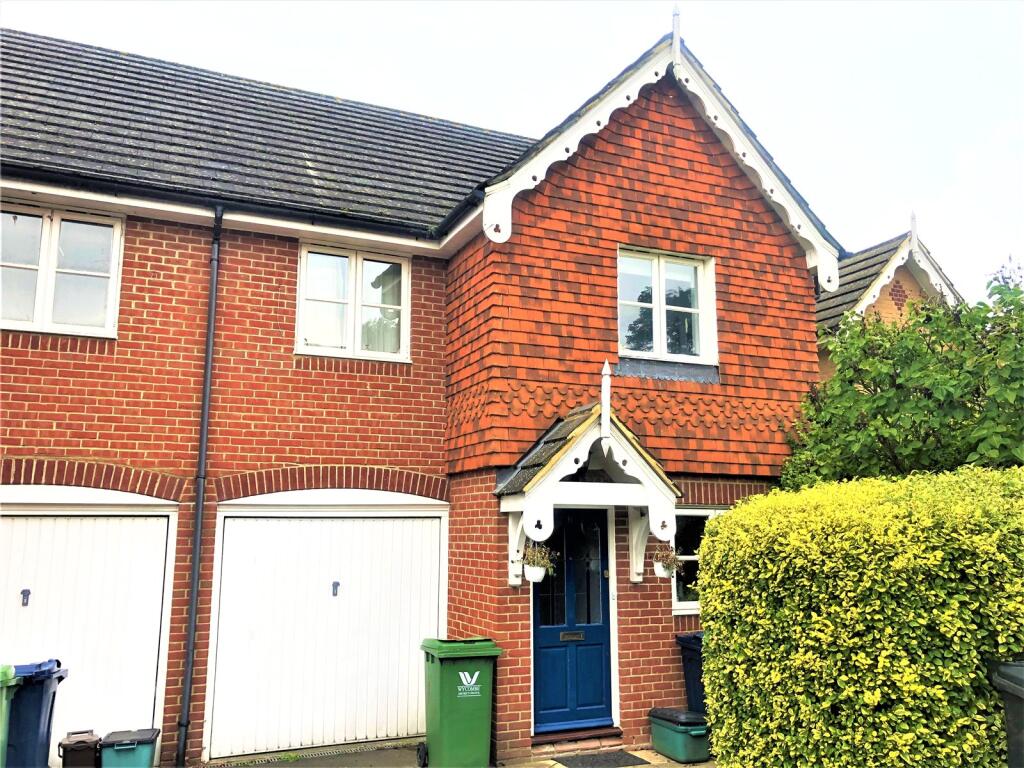 Main image of property: Redgrave Place, Marlow, Buckinghamshire, SL7