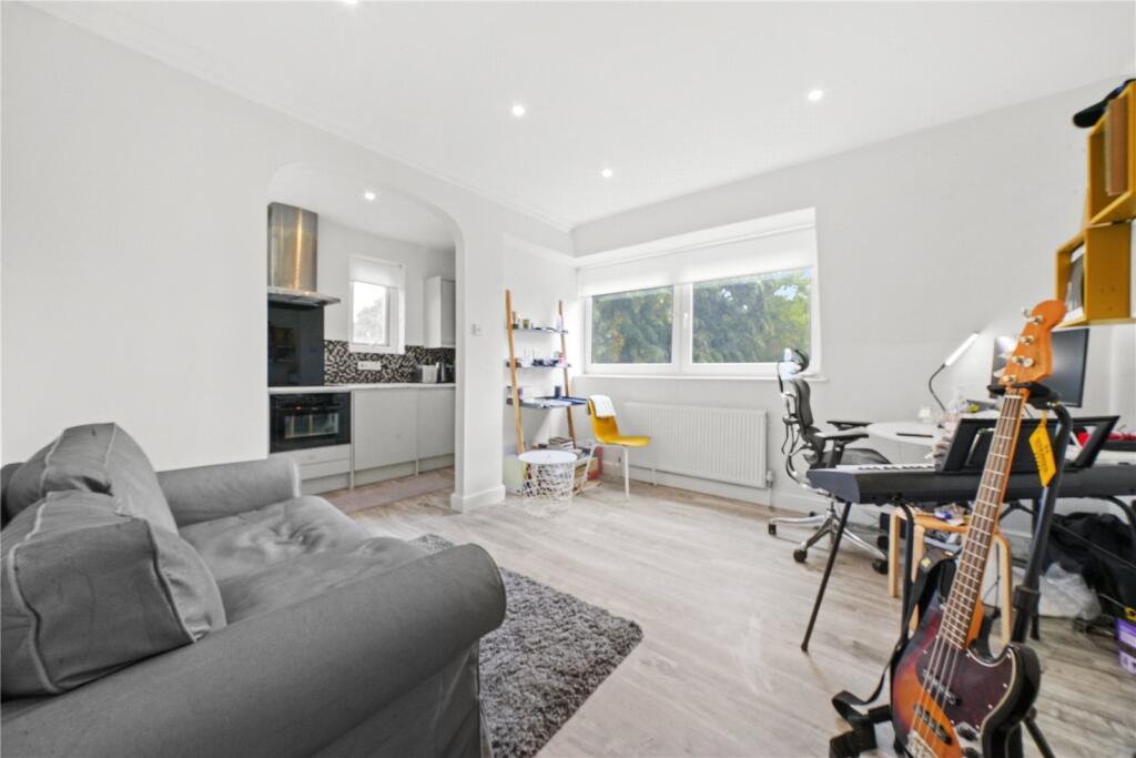 Main image of property: Cedars Road, 
Clapham, SW4