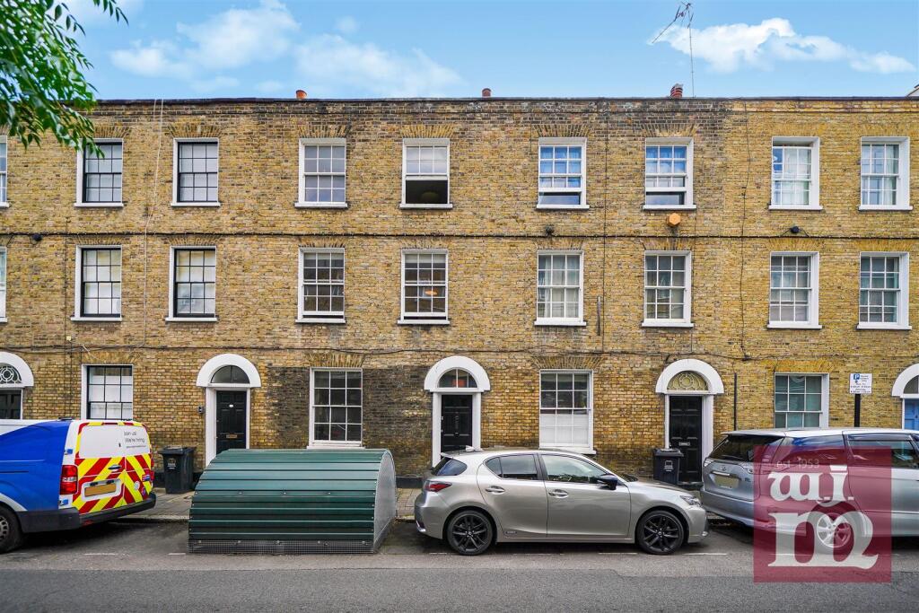 Main image of property: Pearson Street, Hoxton, E2
