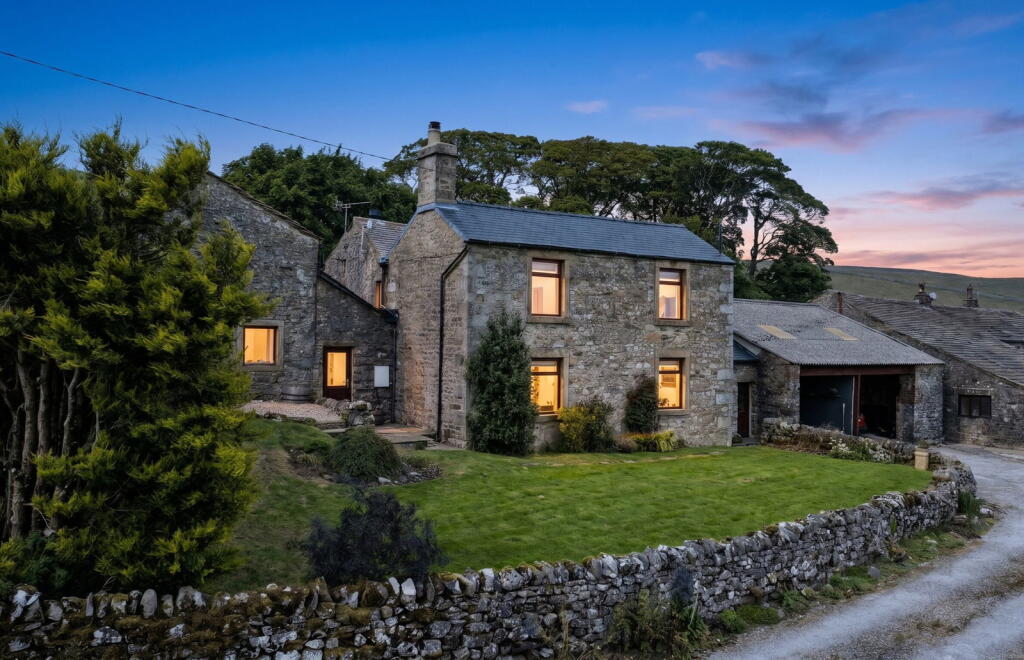 Main image of property: Capon Hall Cottage, Malham Moor, Settle, BD24