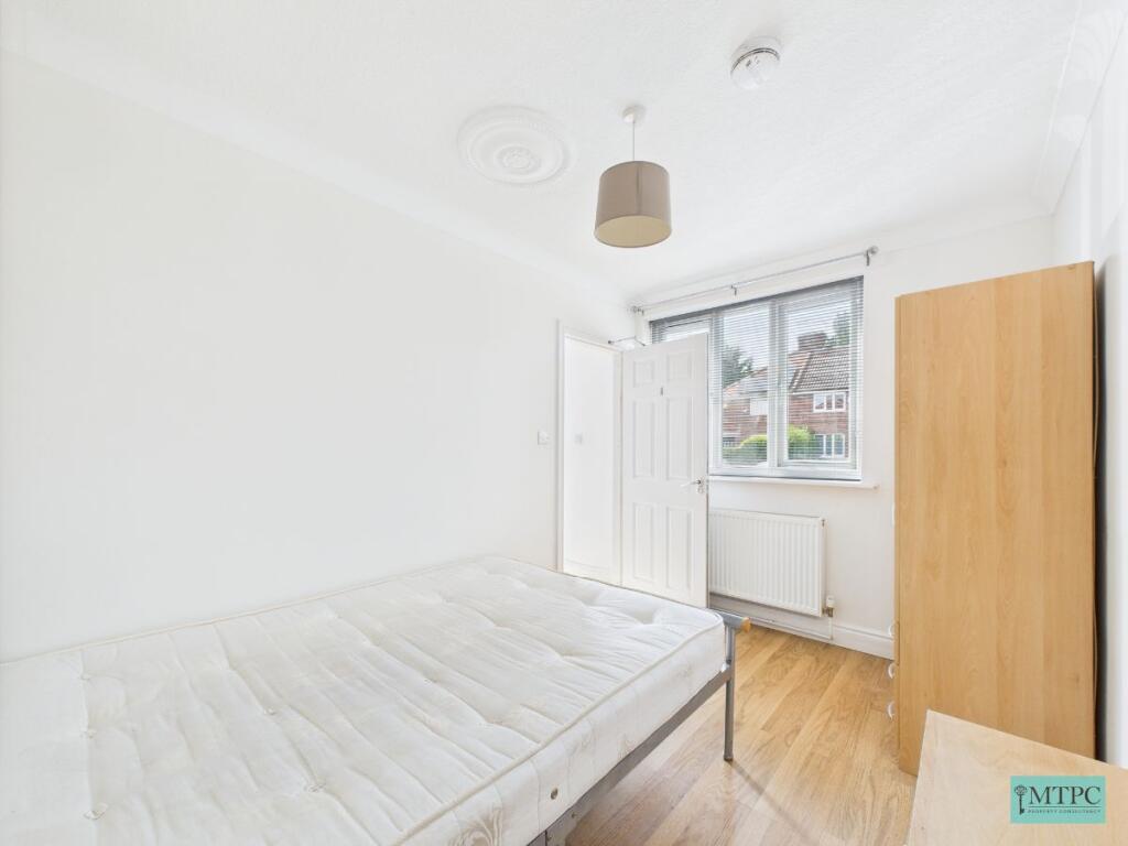 Main image of property: Room 1, Crombie Avenue, York