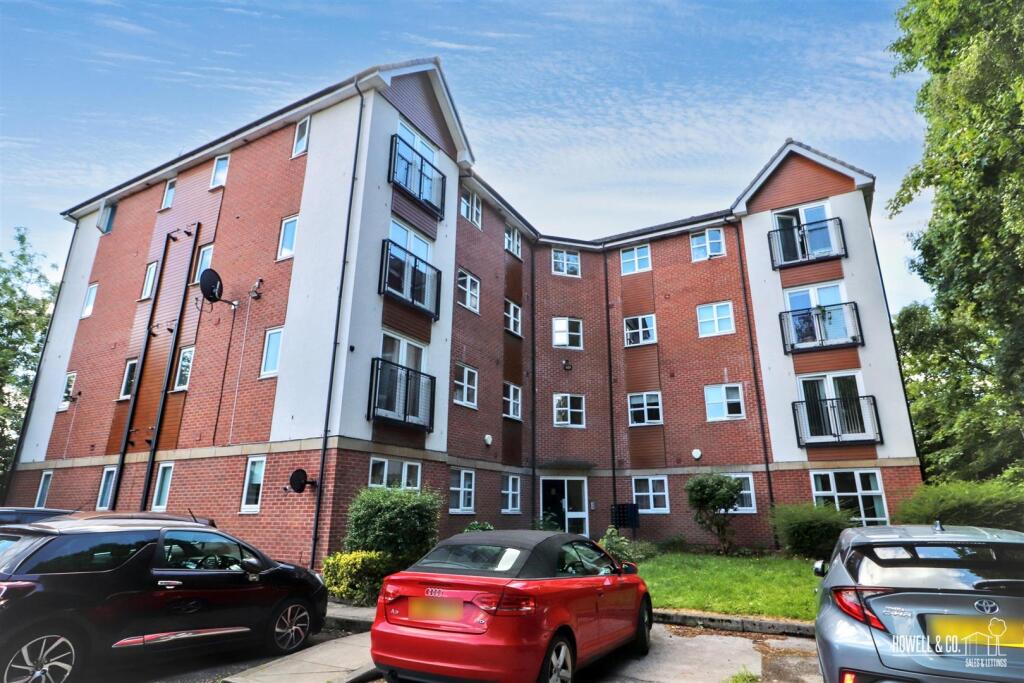 Main image of property: Clearwater Quays, Warrington