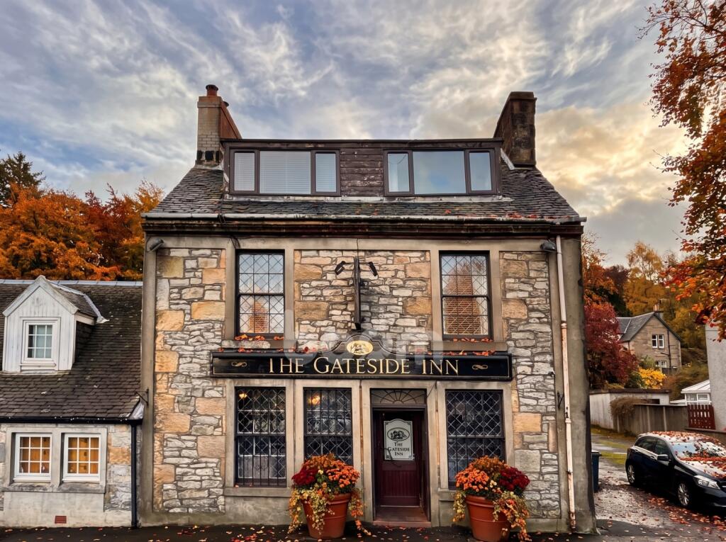 Main image of property: Gateside Inn, 37-39 Main Road, Gateside, Beith