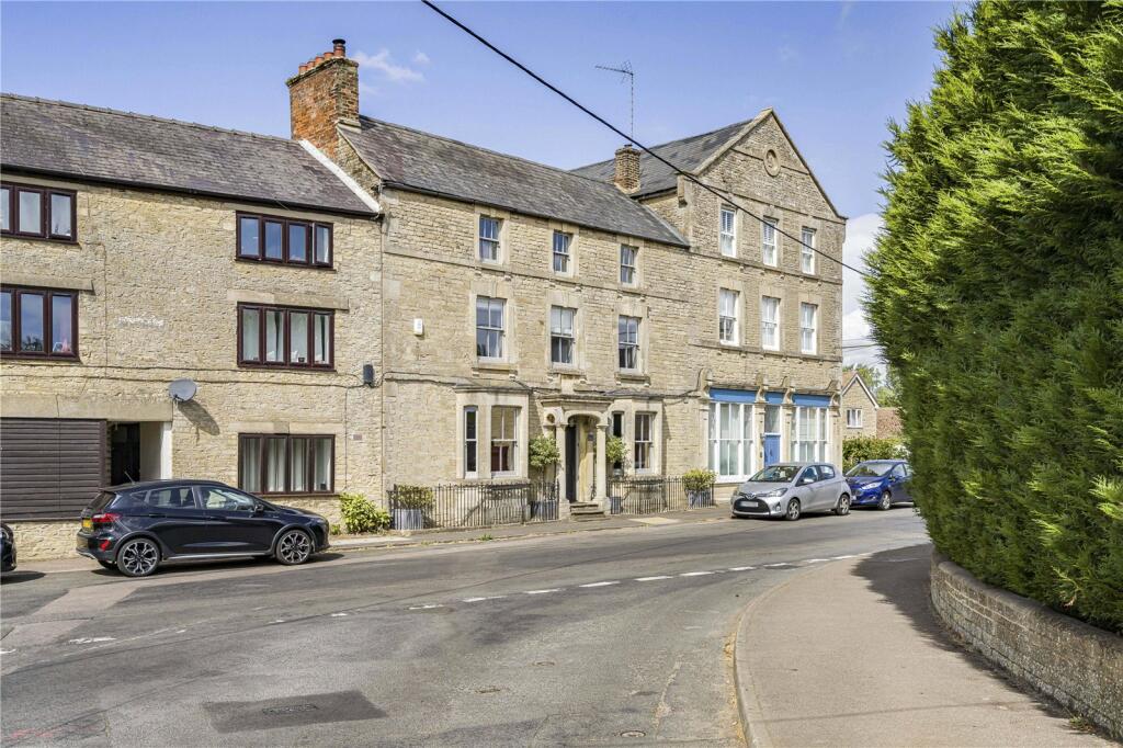 Main image of property: East Street, Fritwell, Bicester, Oxfordshire