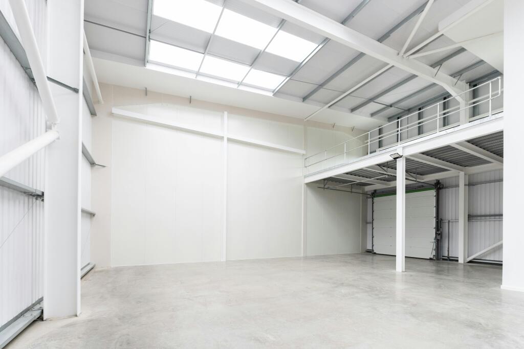 internal8.jpg