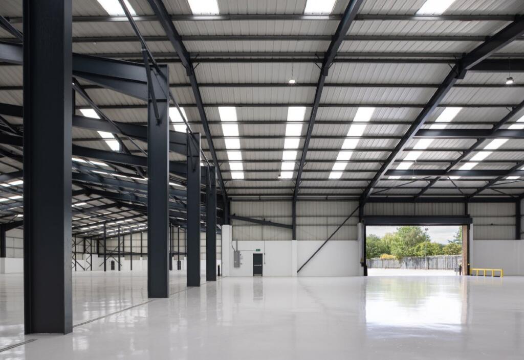 h48insetwarehouse03.jpg