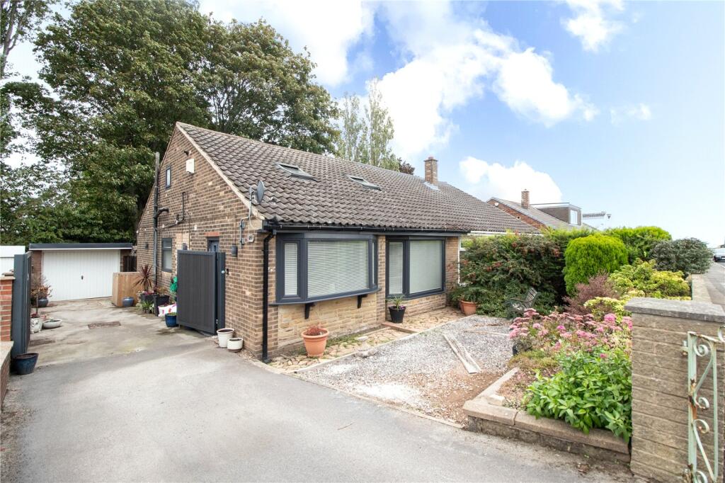 Main image of property: Edgehill Road, Staincross, Barnsley, S75