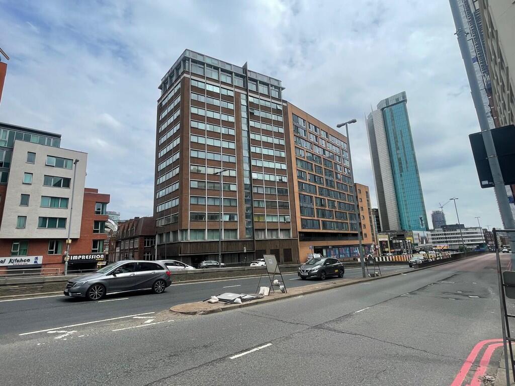 Main image of property: Suffolk Street Queensway
