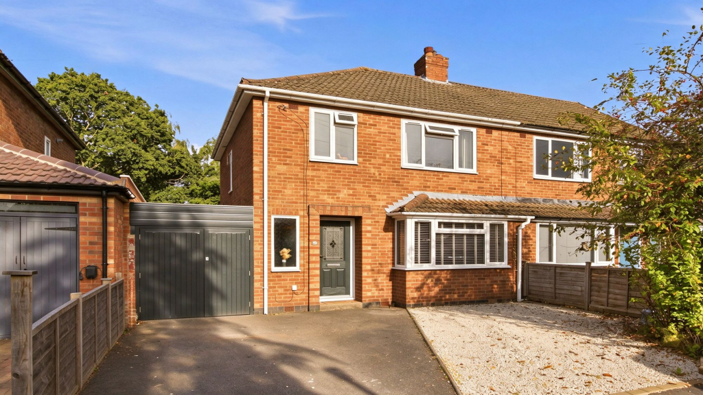 Main image of property: Kelvin Road, Leamington Spa, CV32