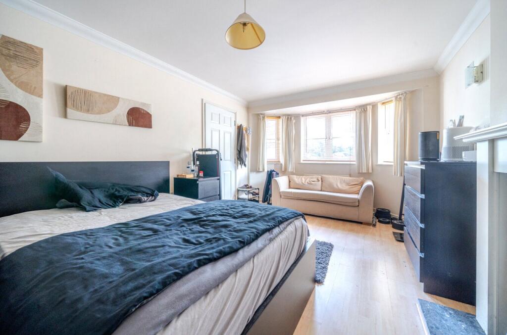Main image of property: Little Horse Close, Earley, Reading, RG6