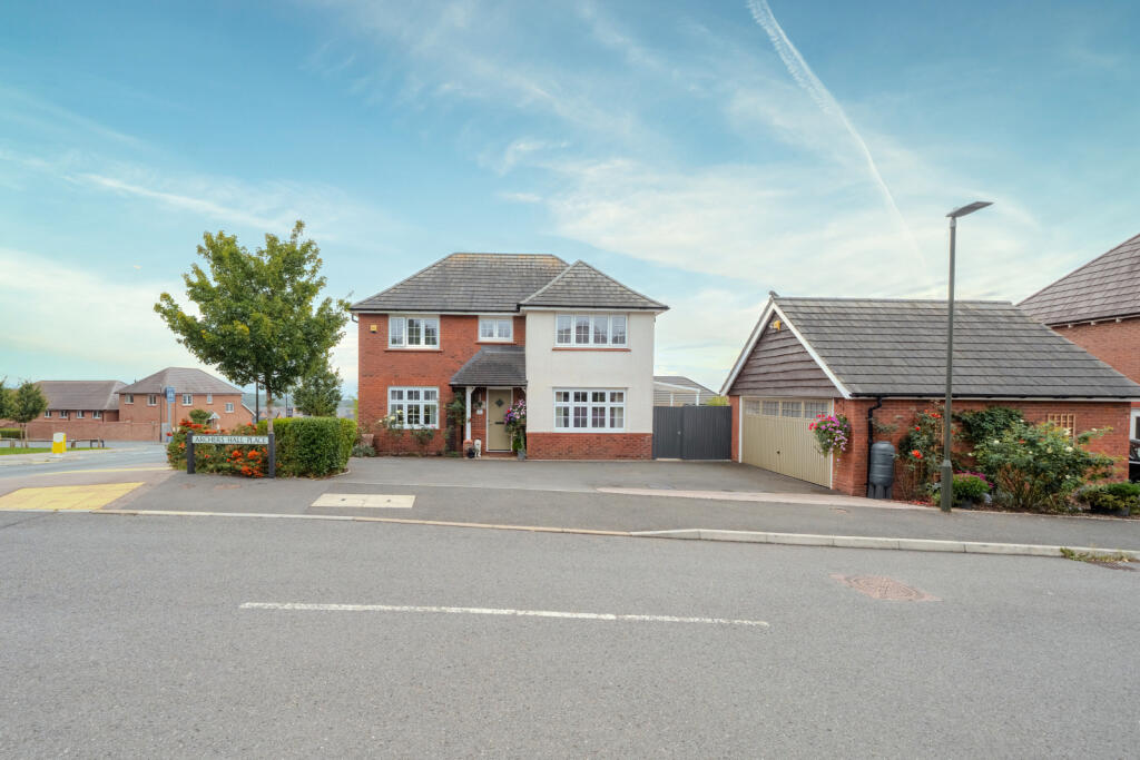 Main image of property: Lydney, GL15