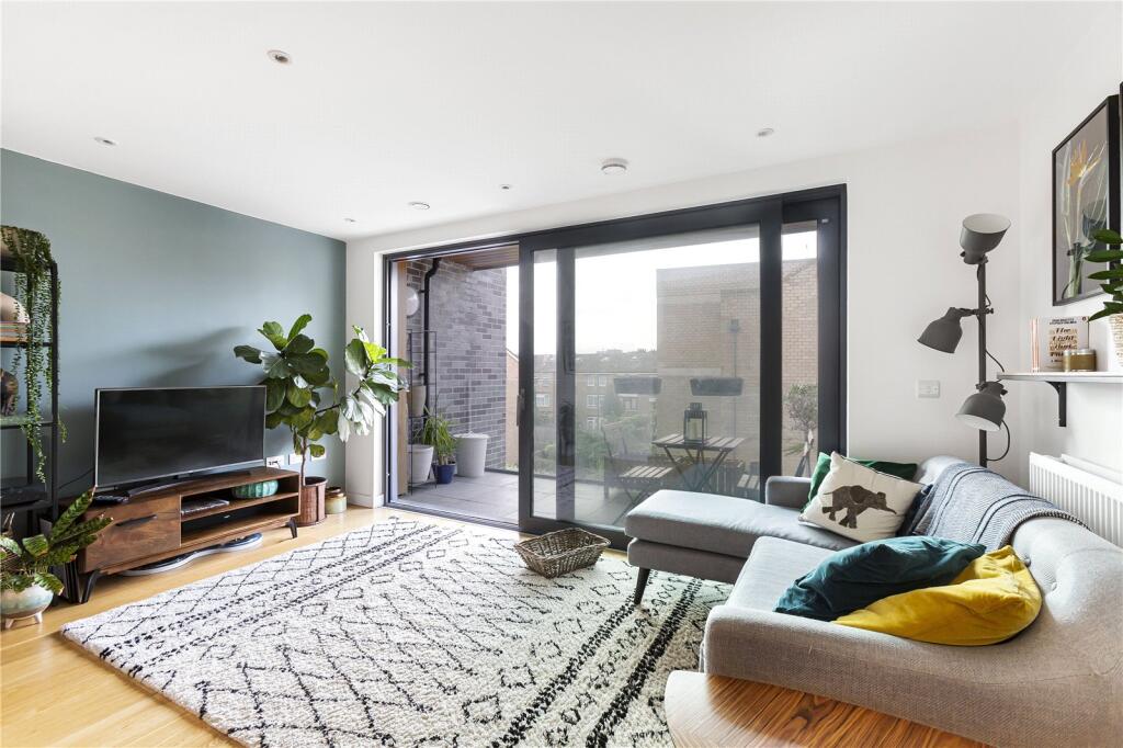 Main image of property: Dalston Lane, London, E8