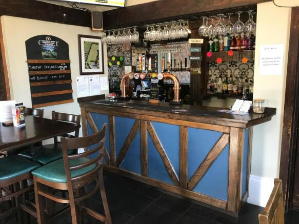 Bar.JPG