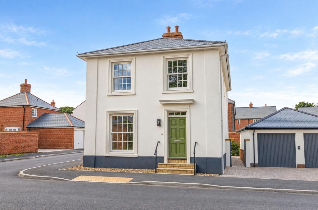 Main image of property: Mountbatten Park, Hoe Lane, North Baddesley, Hampshire, SO52