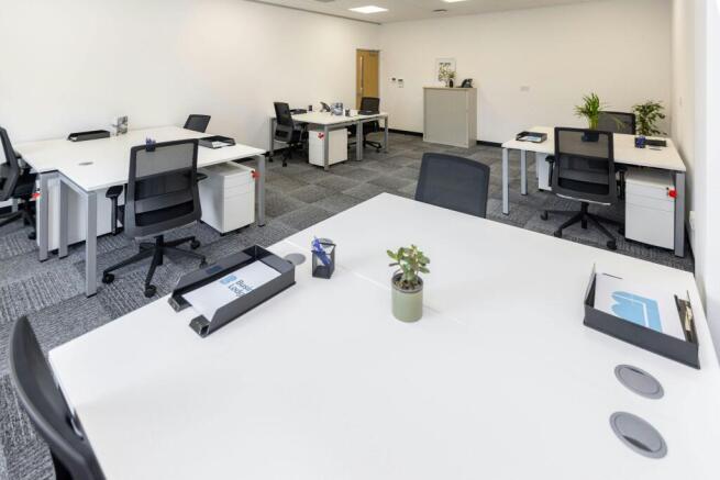 07. Office 1.jpg