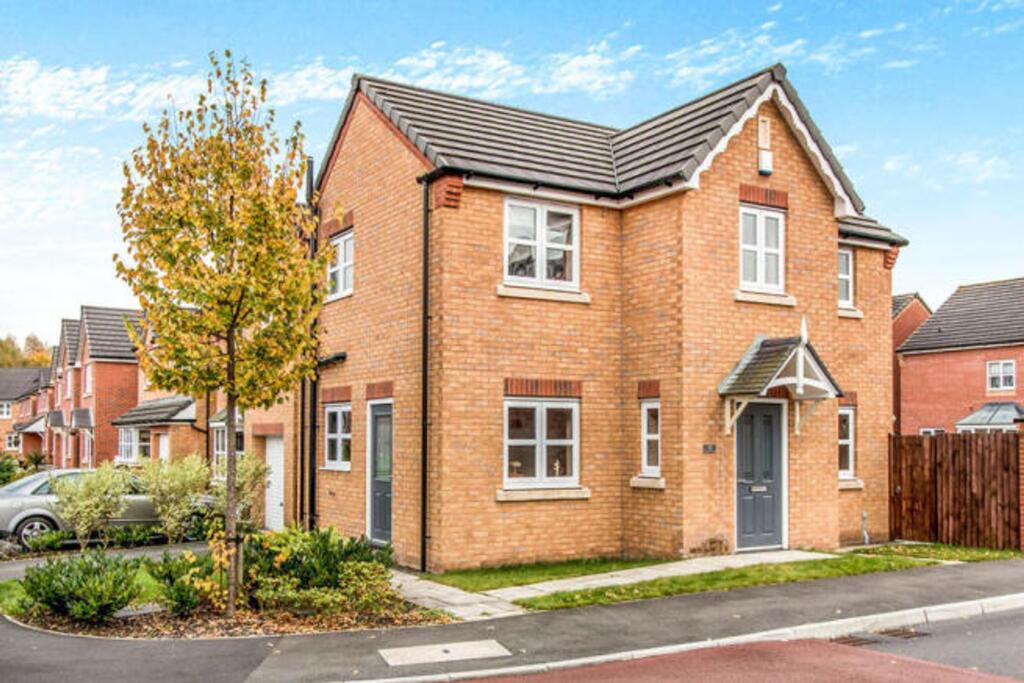 Main image of property: Thorncroft Avenue, Tyldesley, M29