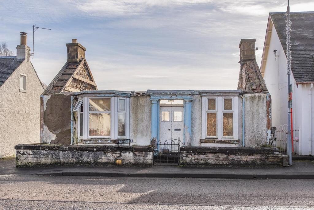 Main image of property: Ochil View, Muckhart FK14 7JW