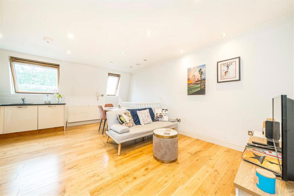 Main image of property: Goldhawk Road, Shepherds Bush