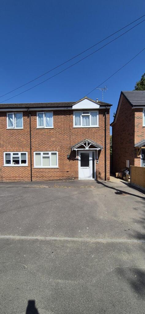 Main image of property: Henley Wood Road, Earley, Reading, RG6