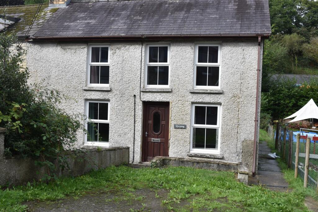 Main image of property: LLWYNTEG, QUARRY FFINANT, NEWCASTLE EMLYN, SA38