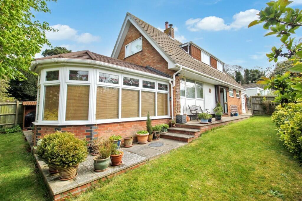 Main image of property: Weybourne