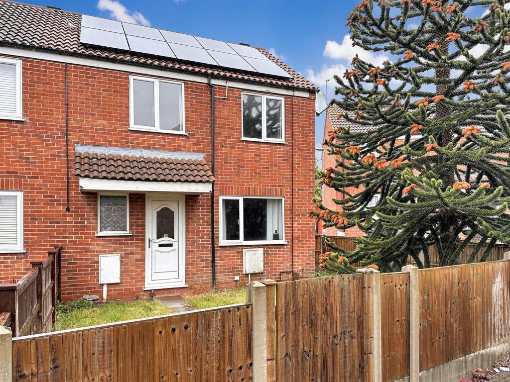Main image of property: Mill Green, Newark