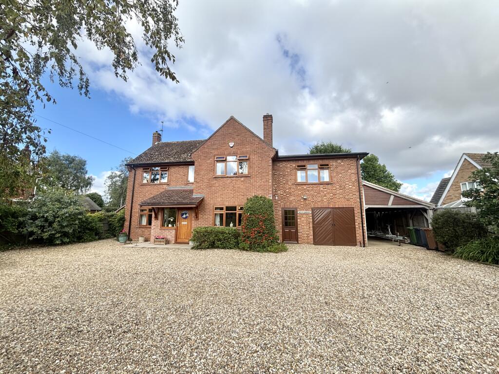 Main image of property: Tunstead Road, Hoveton, Norfolk