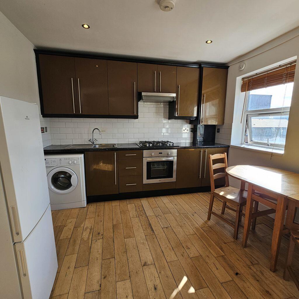 Main image of property: Bethnal Green Road