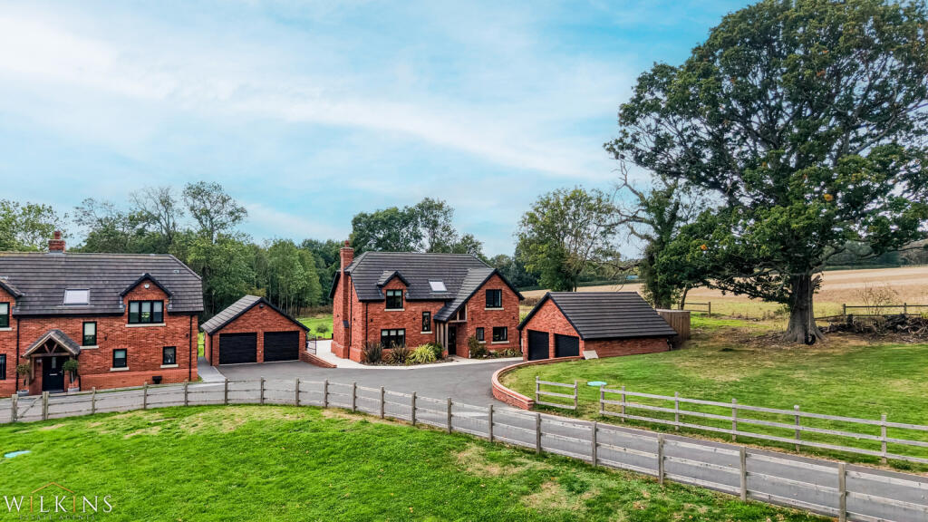 Main image of property: London Road, Middleton, Tamworth, Warwickshire, B78