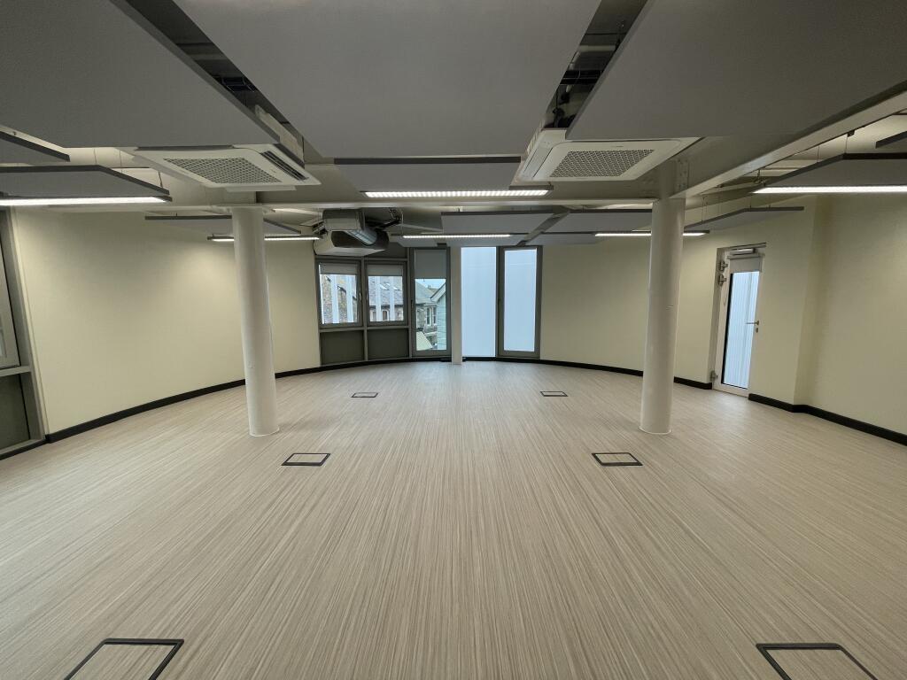 Studio 1.06