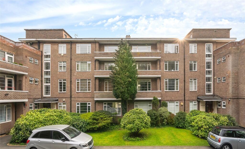Main image of property: Wimbledon Park Side, Wimbledon, London, SW19