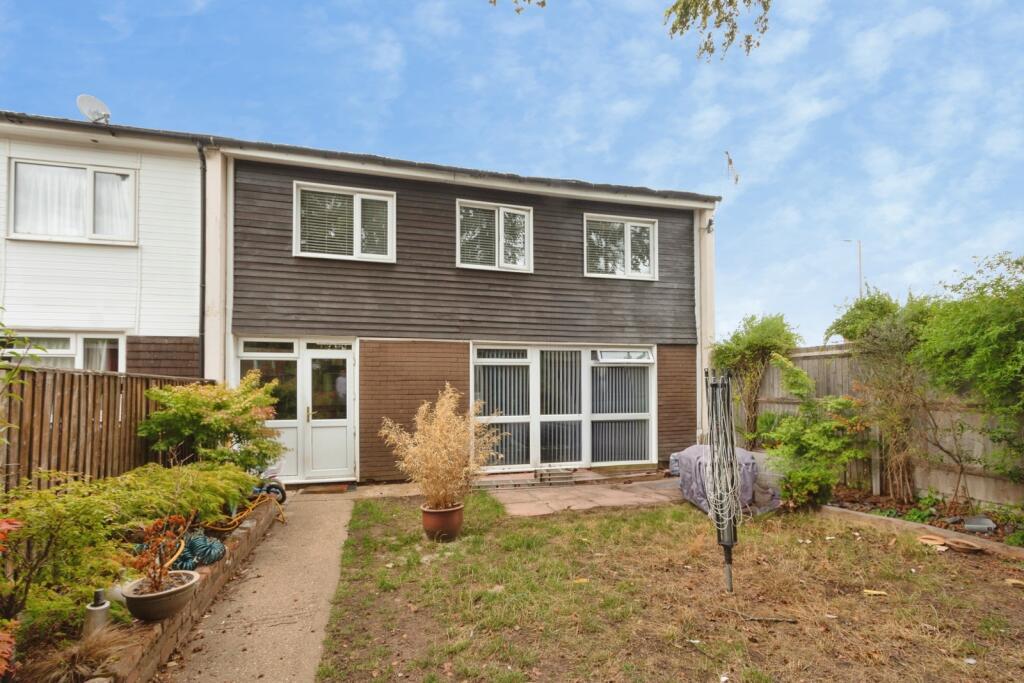 Main image of property: Brocas Drive, Basingstoke, Hampshire, RG21