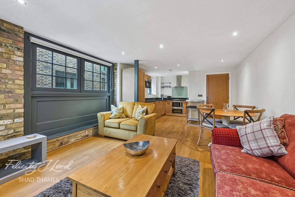 Main image of property: Tempus Wharf, Bermondsey Wall West, SE16