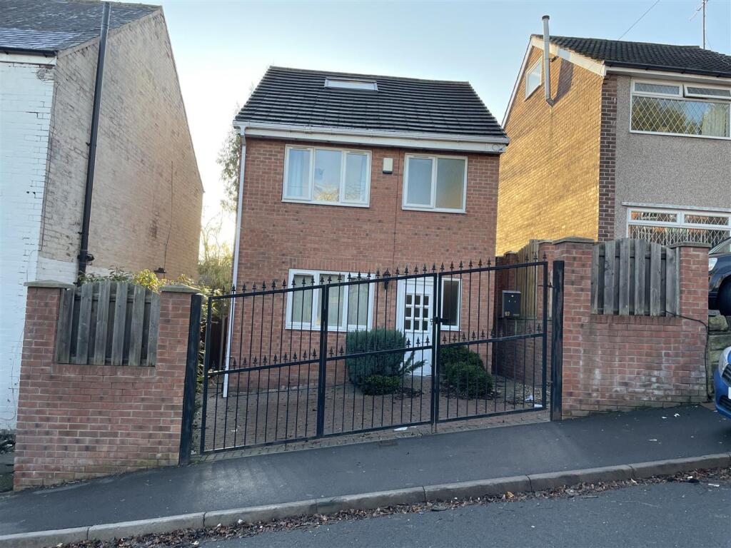 Main image of property: Tipton Street, Wincobank, S9