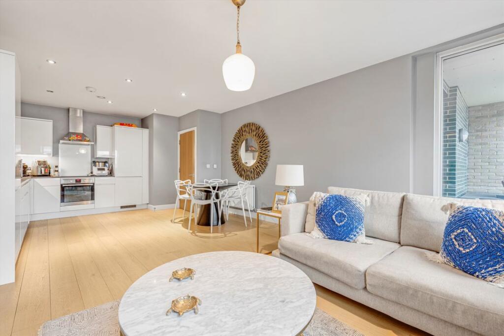Main image of property: Wandsworth High Street, Wandsworth