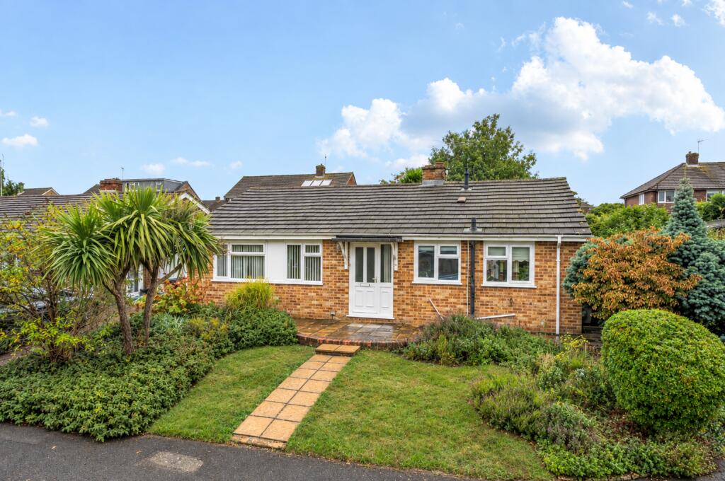 Main image of property: Troutbeck Close, Twyford, Reading, Berkshire, RG10