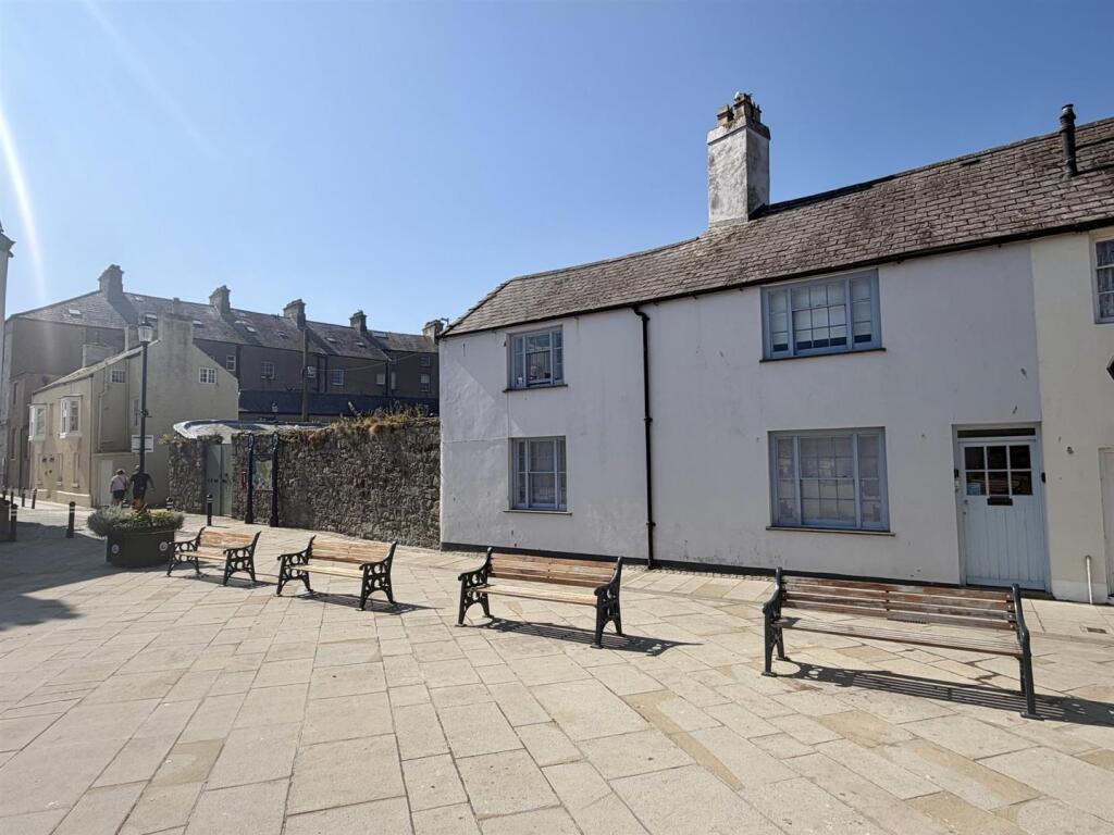 Main image of property: Tyn Y Gongl Cottage, Castle Street, Beaumaris, Isle Of Anglesey